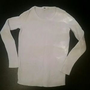 White ribbed sweater